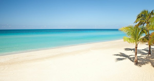 Beach at the Grand Cayman Islands